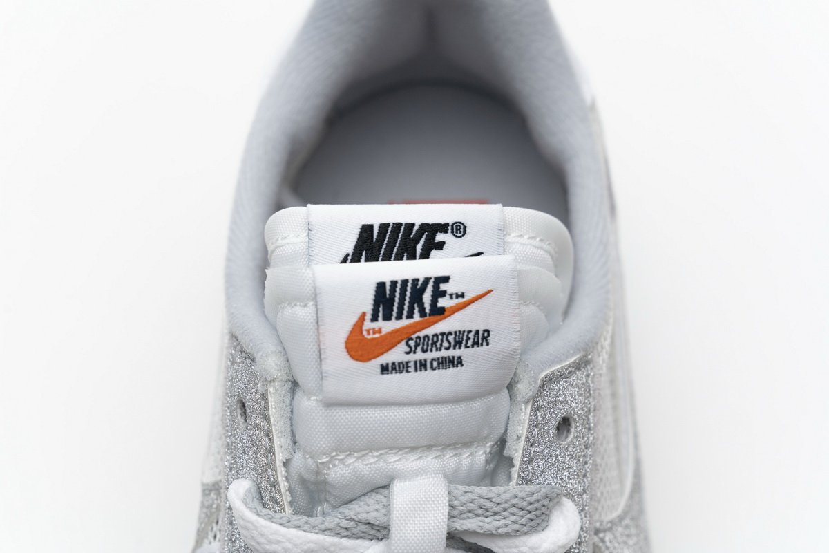 BV5053-100 Sacai x Nike LDWaffle White Bright White