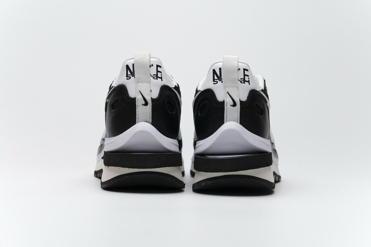 CI9928-001 Sacai x Nike Pegasua Vaporfly Black White