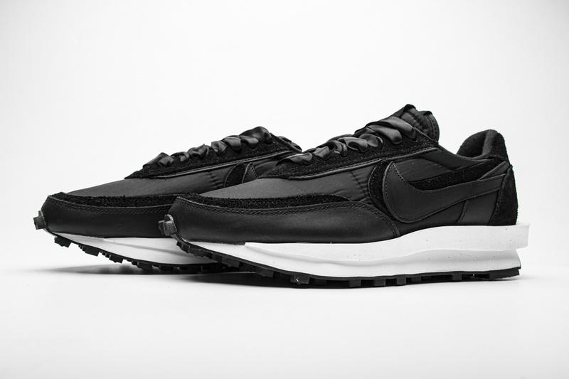 BV0073-002 Sacai x Nike LDWaffle BlackWhite