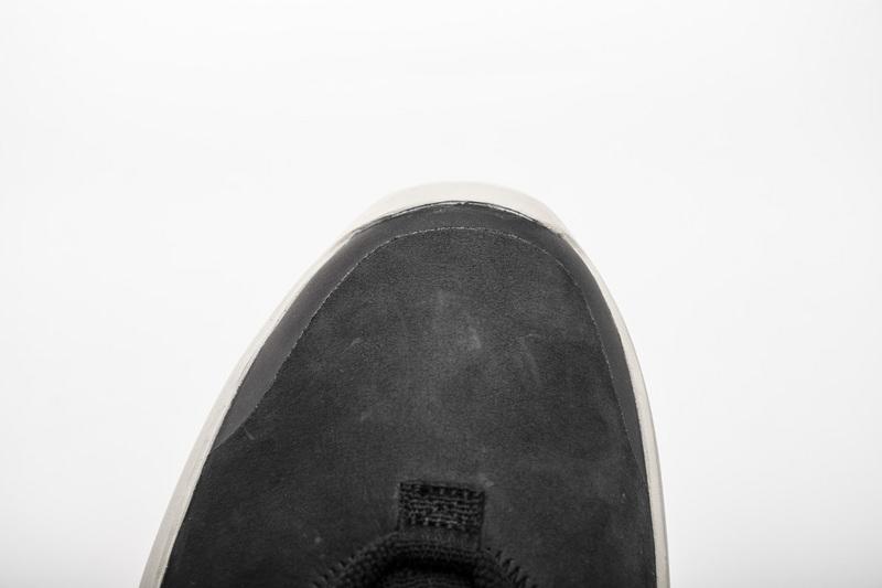 Fear Of God 1 x Nike Air "Light Bone" AR4237-002