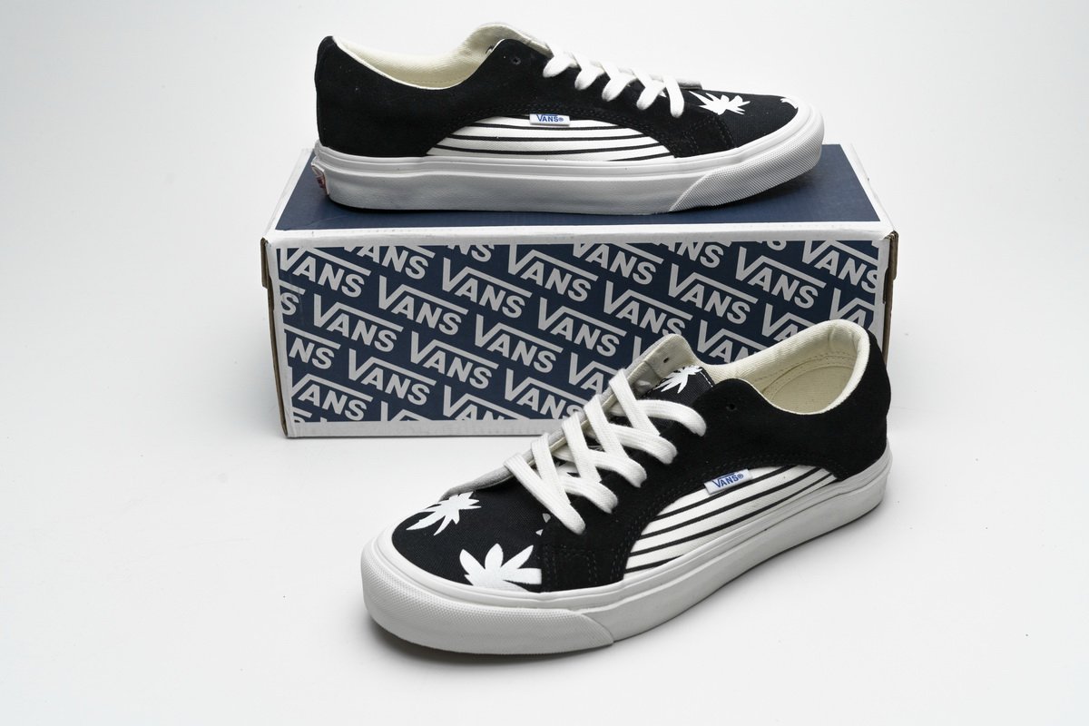 VN0A4P3WN8K Vans Og Lampin Lx Black