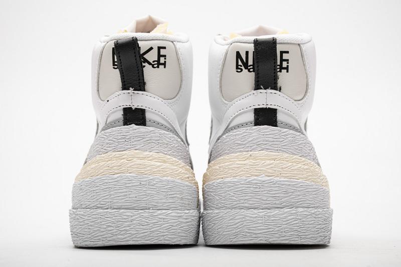 BV0072-100 Sacai x Nike Blazer Mid White Grey