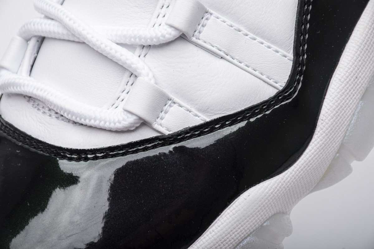 528895-145 Air Jordan 11 Retro Low Iridescent