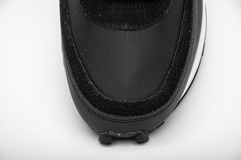 BV0073-002 Sacai x Nike LDWaffle BlackWhite