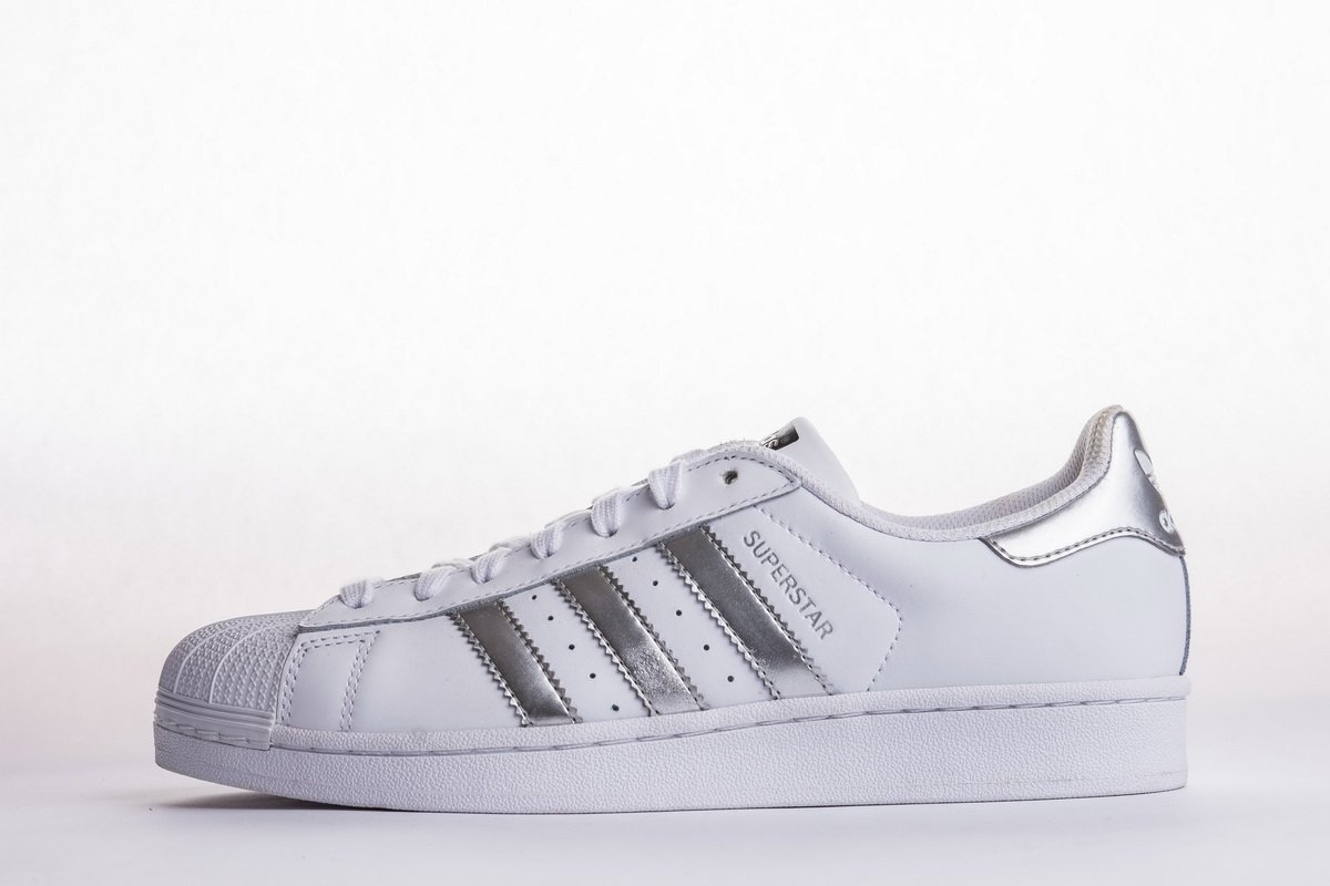 S*perstar shoes footwear white/silver metallic/core black
