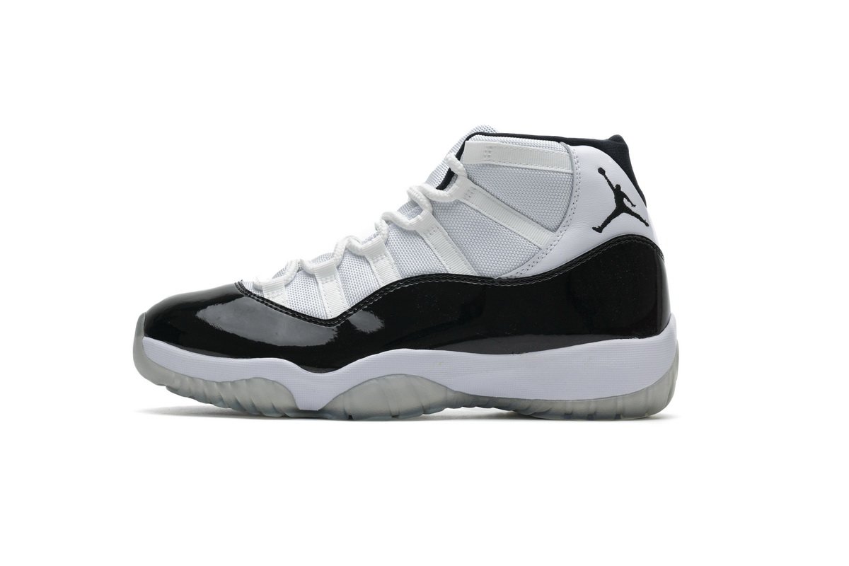 378037-100 Air Jordan 11 Retro “Concord”