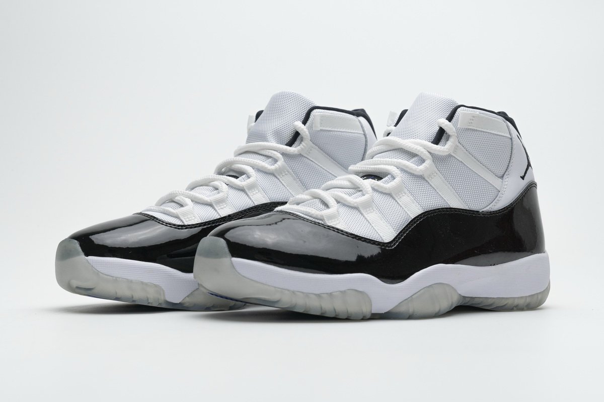 378037-100 Air Jordan 11 Retro “Concord”