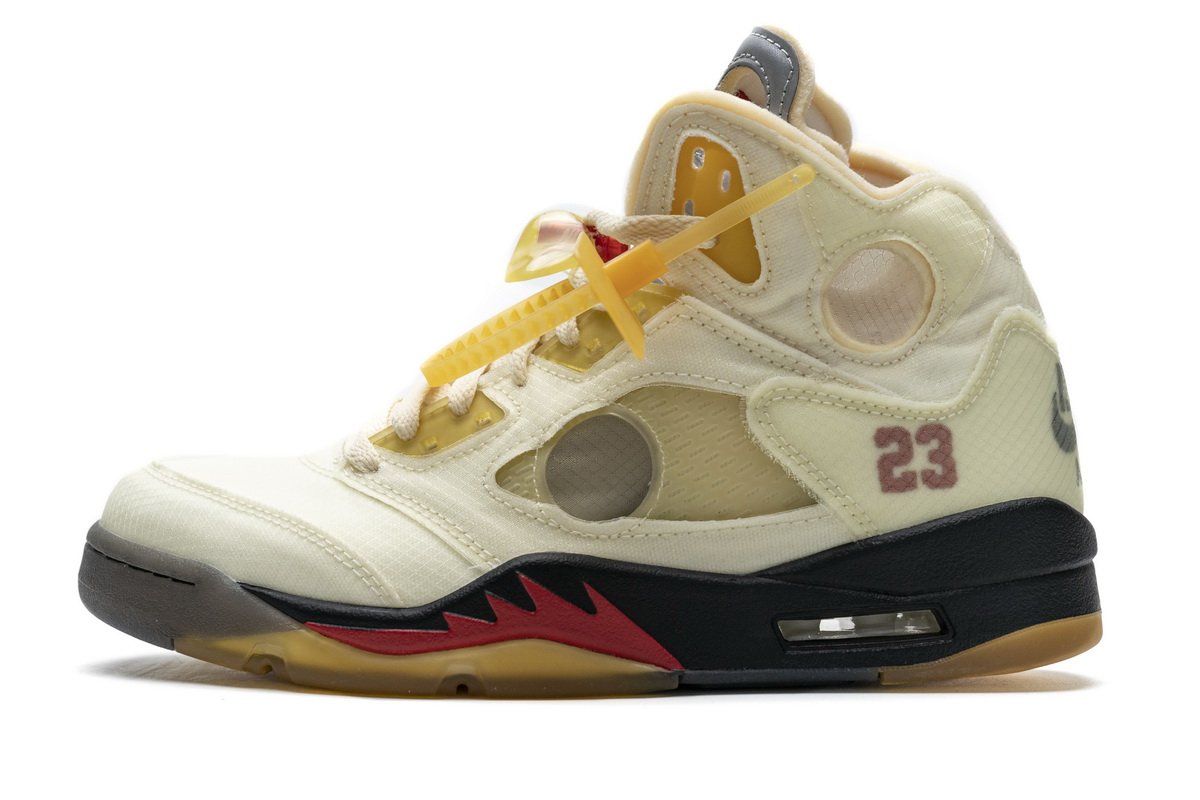 DH8565-100 OFF White x Air Jordan 5 Retro SP Sail