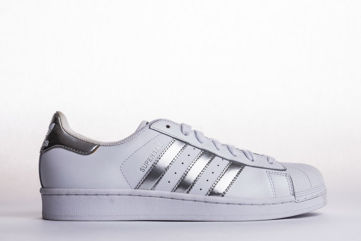 S*perstar shoes footwear white/silver metallic/core black