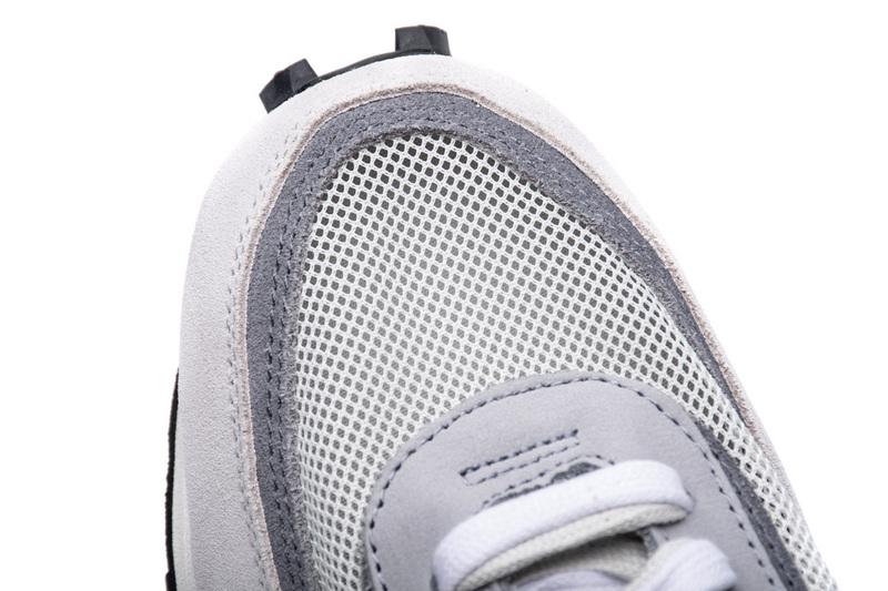 Sacai x Nike LDWaffle Grey BV0073-100