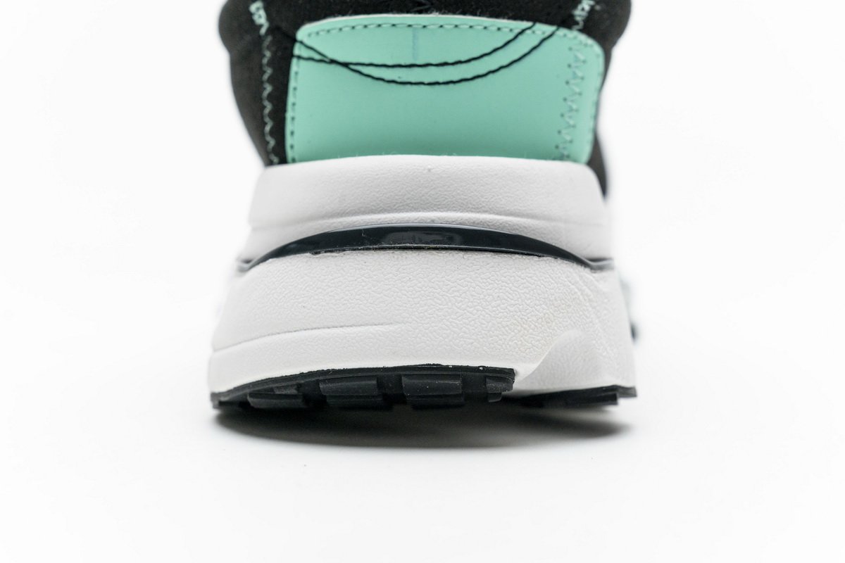 CJ2033-010 Nike Air Zoom Type N.354 “Black Menta”