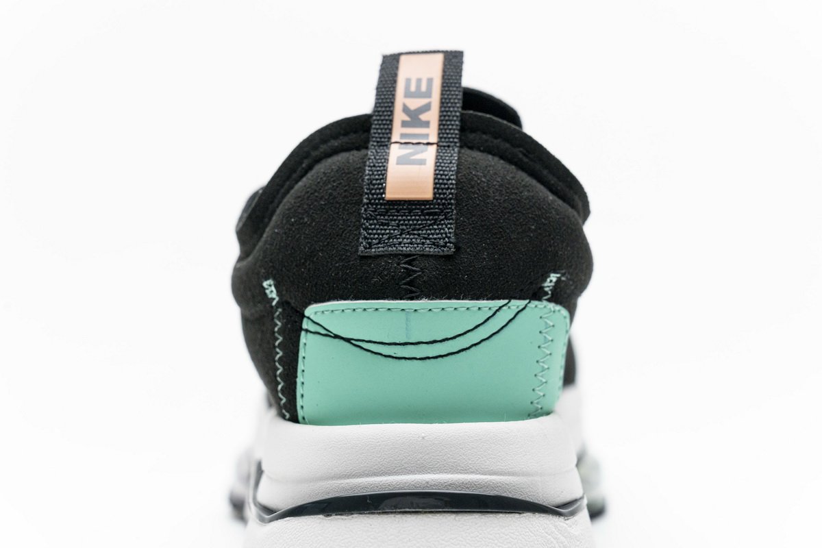 CJ2033-010 Nike Air Zoom Type N.354 “Black Menta”