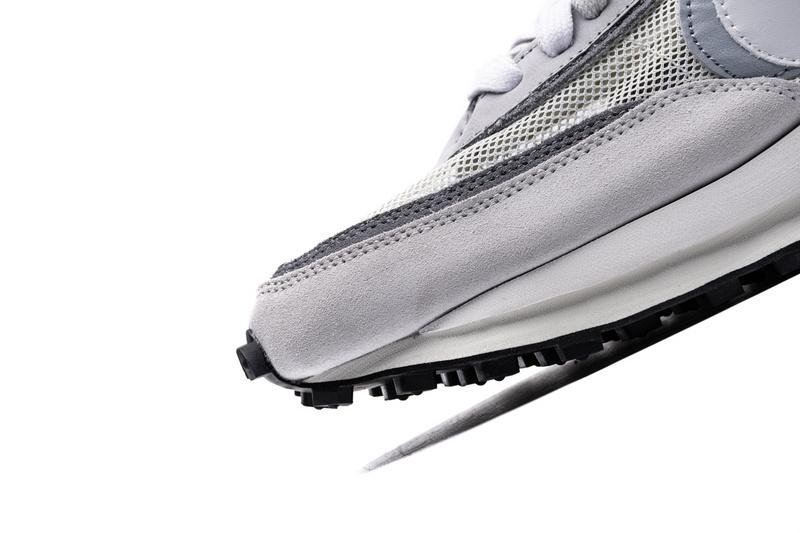 Sacai x Nike LDWaffle Grey BV0073-100