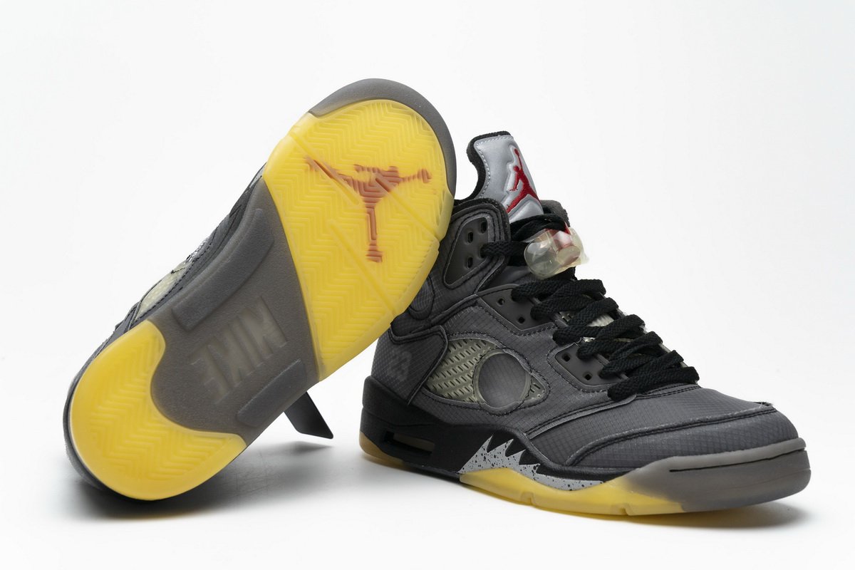 CT8480-001 OFF-WHITE x Air Jordan