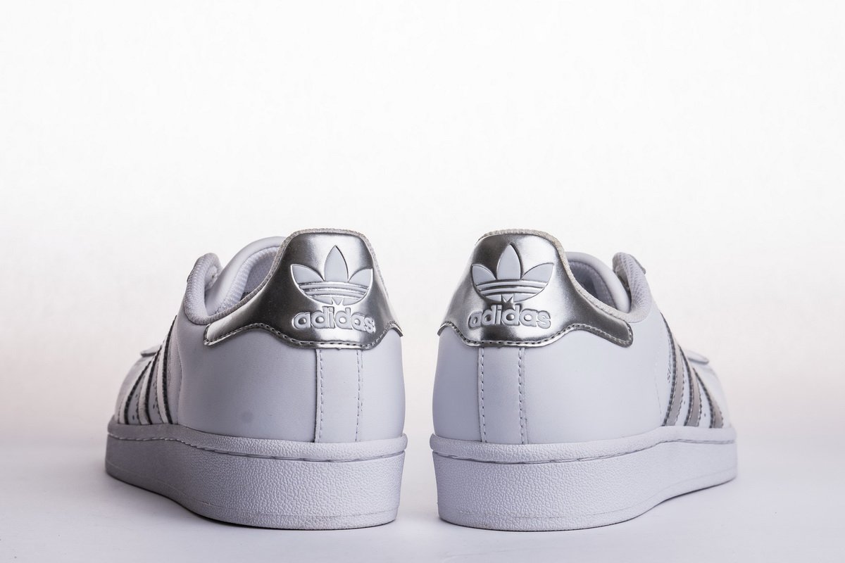 S*perstar shoes footwear white/silver metallic/core black