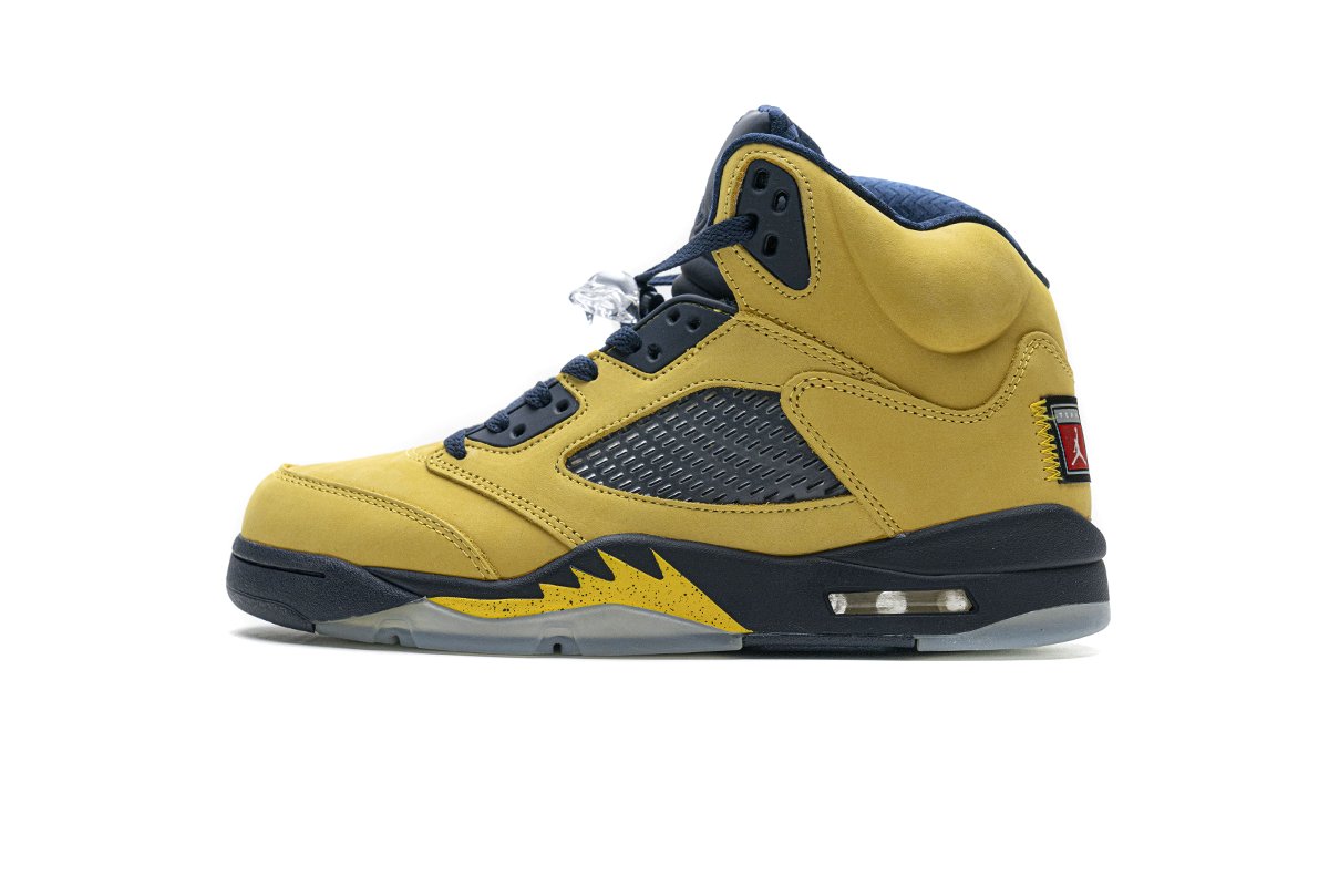 CQ9541-704 Air Jordan 5 Retro SE “Michigan”