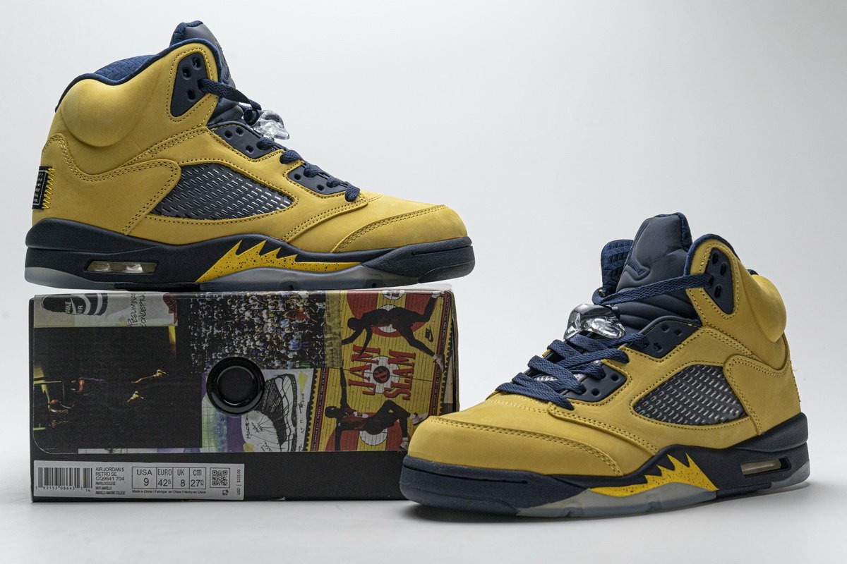 CQ9541-704 Air Jordan 5 Retro SE “Michigan”