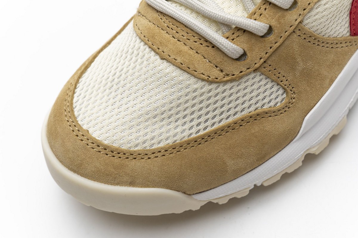 AA2261-100 Nike Mars Yard 2.0“Tom Sachs”