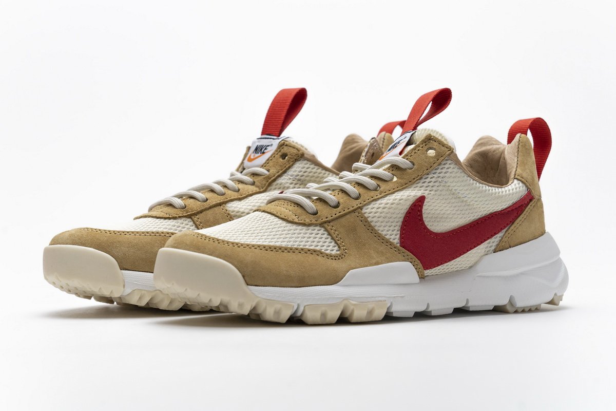 AA2261-100 Nike Mars Yard 2.0“Tom Sachs”
