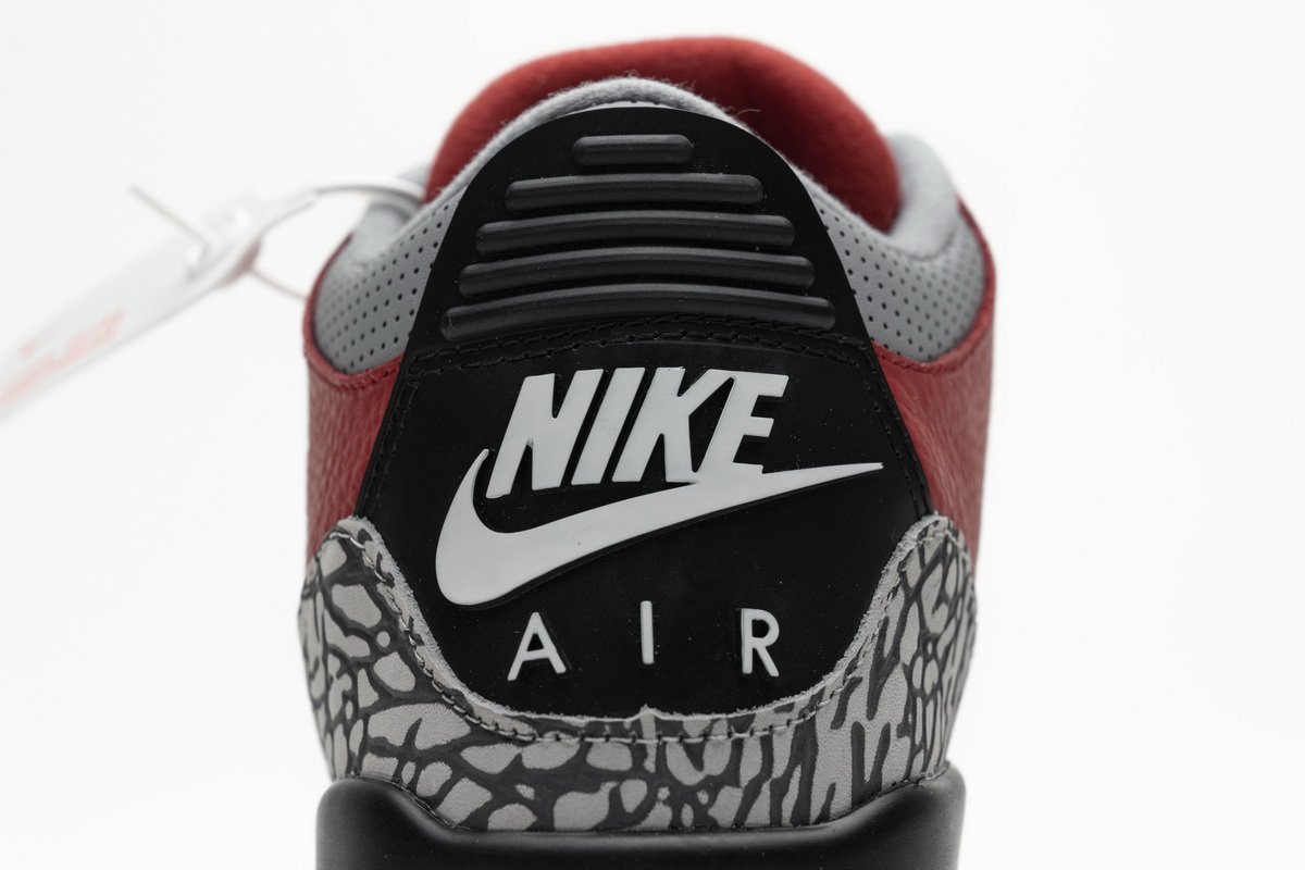 CK5692-600 Air Jordan 3 SE “Red Cement”