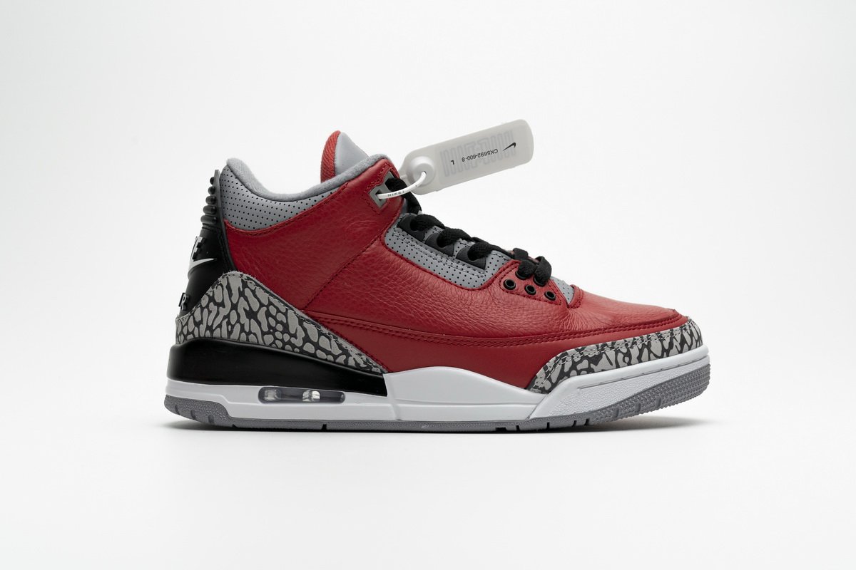 CK5692-600 Air Jordan 3 SE “Red Cement”