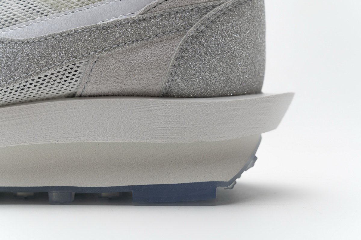 BV5053-100 Sacai x Nike LDWaffle White Bright White