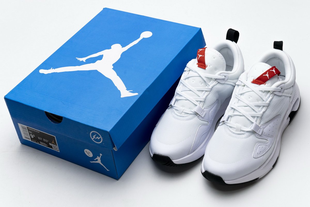 CV1761-016 Fragment Design x Jordan Delta SP All White