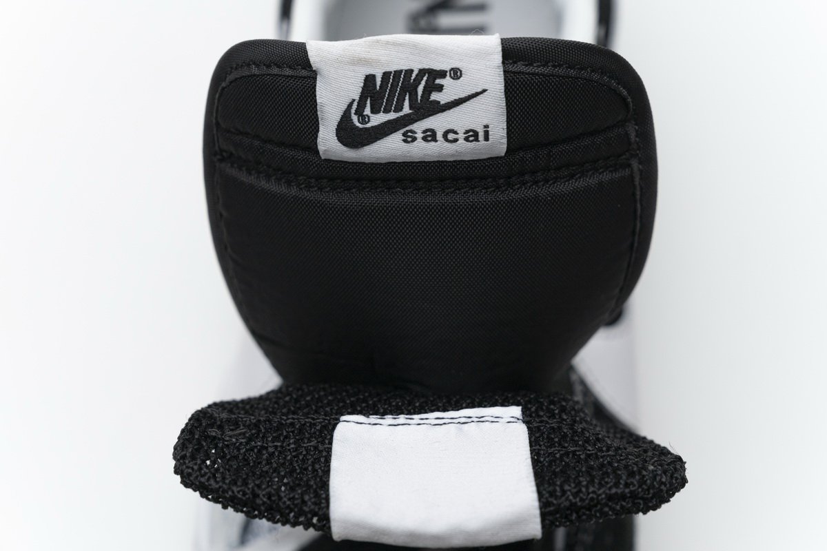CI9928-001 Sacai x Nike Pegasua Vaporfly Black White