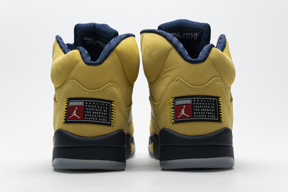 CQ9541-704 Air Jordan 5 Retro SE “Michigan”