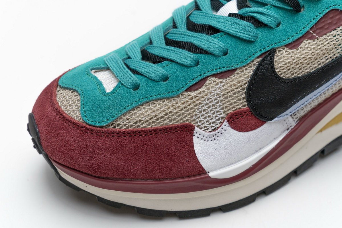 CI9928-301 Sacai x Nike Pegasua Vaporfly Villain Red Yellow Green