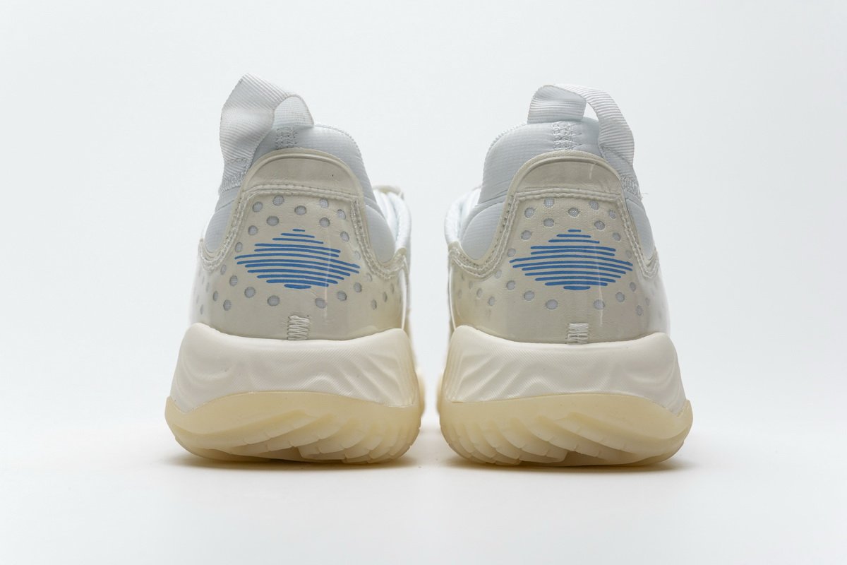 CW0782-141 Jordan Delta SP Sail