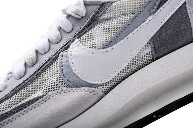 Sacai x Nike LDWaffle Grey BV0073-100