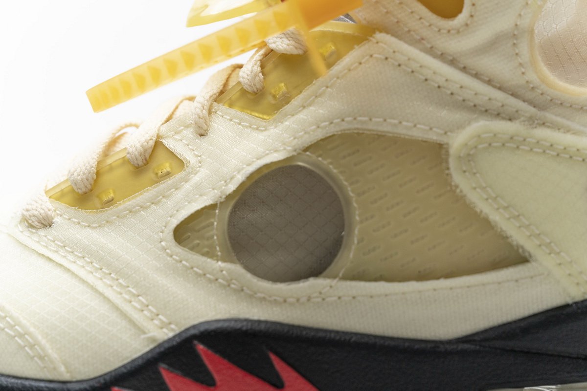 DH8565-100 OFF White x Air Jordan 5 Retro SP Sail