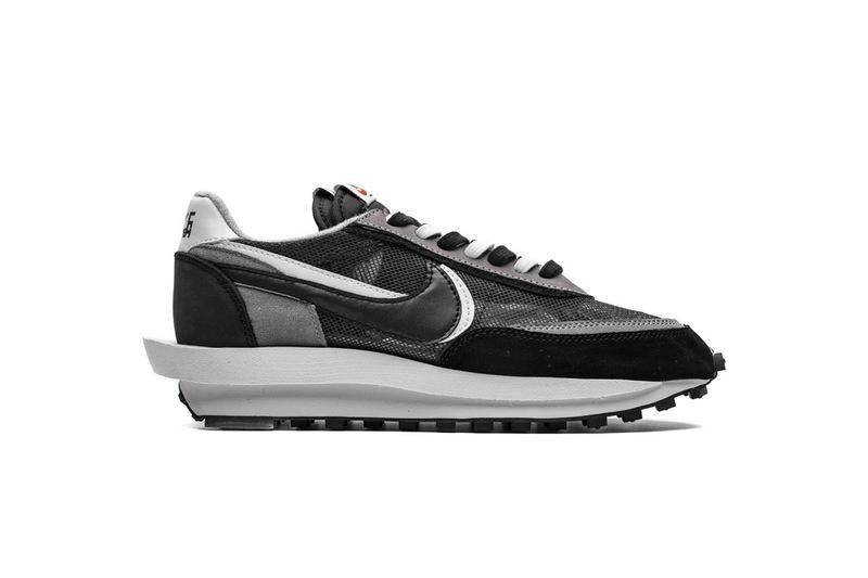 Sacai x Nike LDWaffle BlackWhite BV0073-001