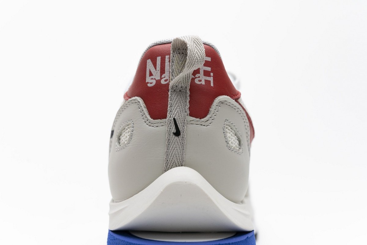CI9928-010 Sacai x Nike Pegasua Vaporfly Villain Grey Blue Red