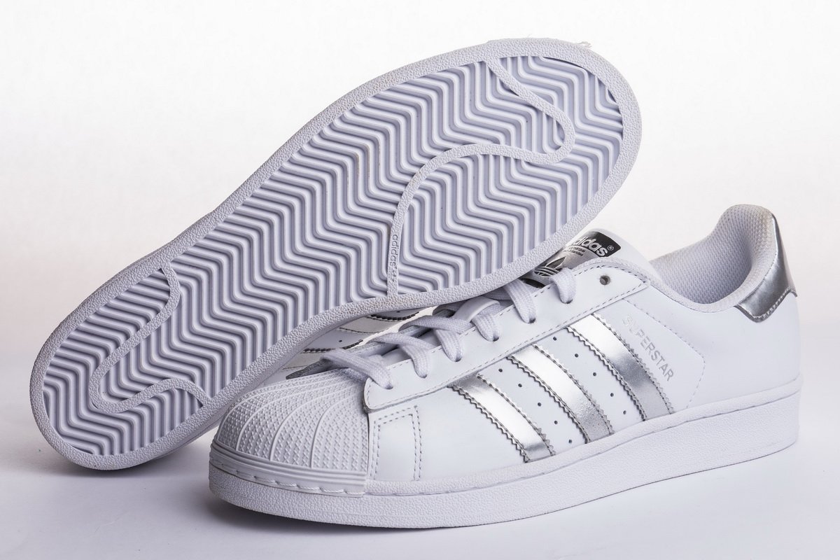 S*perstar shoes footwear white/silver metallic/core black