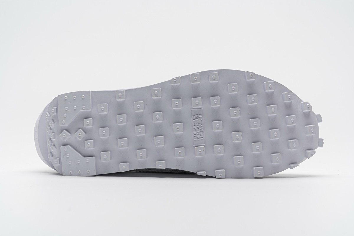 BV0073-101 Nike LD Waffle Sacai White Nylon