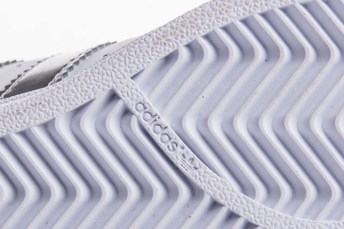 S*perstar shoes footwear white/silver metallic/core black