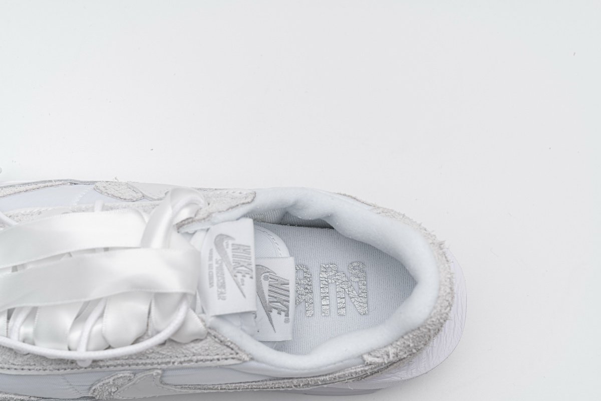 BV0073-101 Nike LD Waffle Sacai White Nylon
