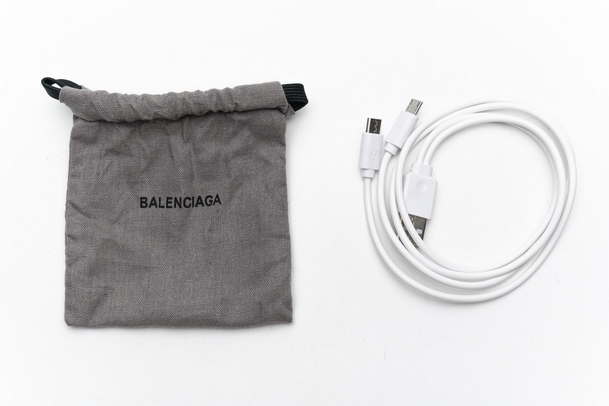 542436 w1gb7 6509 Ba*len*cia*ga tess s.white