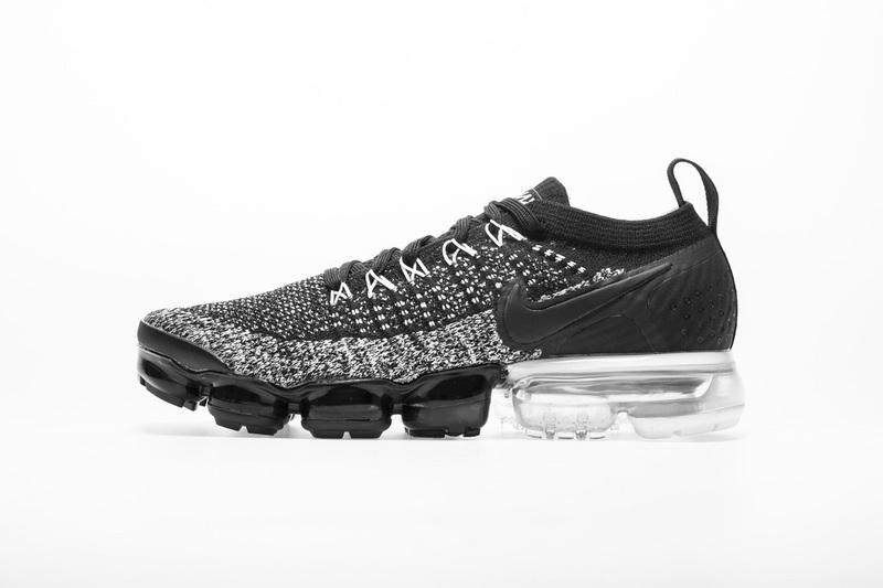Nike VaporMax 2018 “Black White” 942842-016
