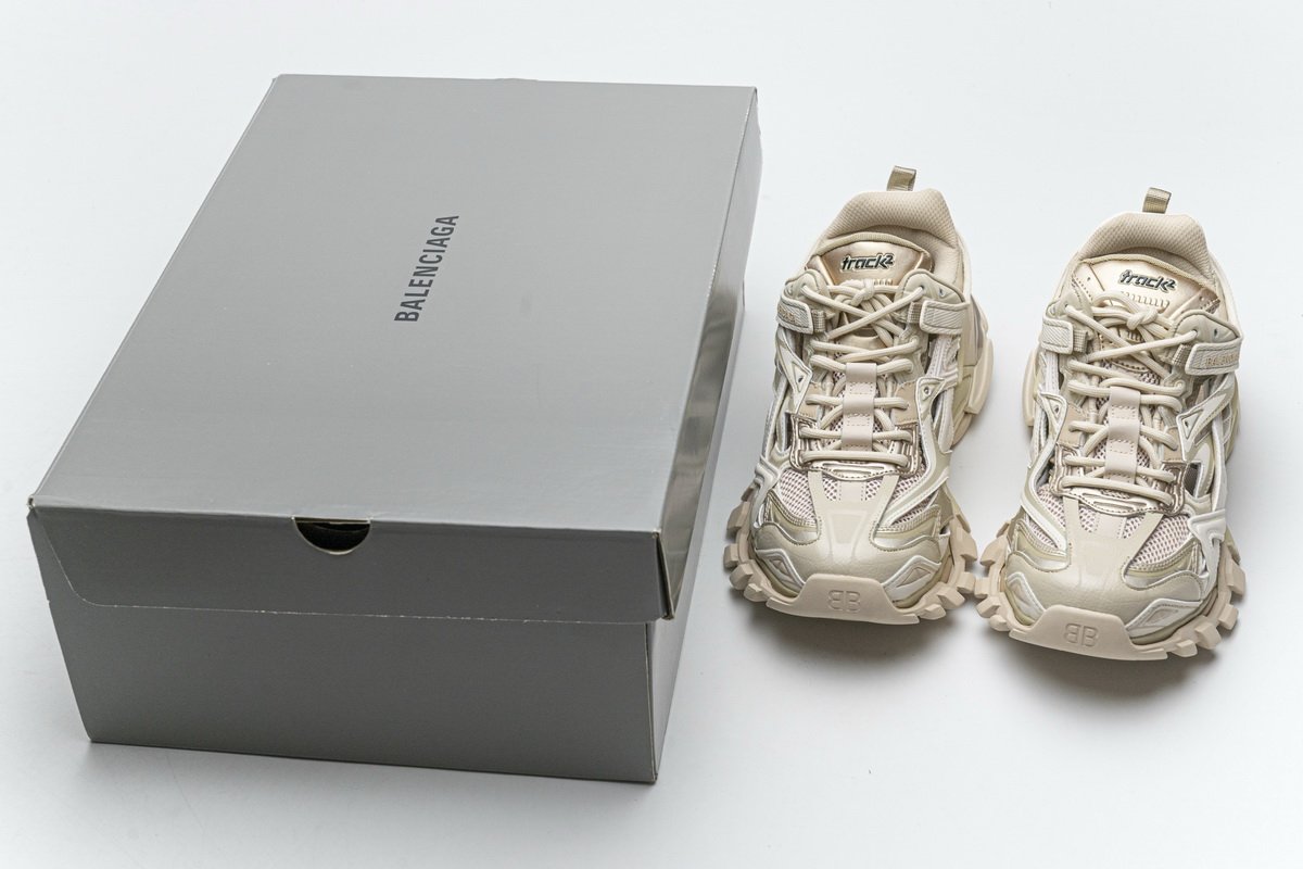 570391 W2GN1 9029 Blenciaga Track 2 Sneaker Khaki
