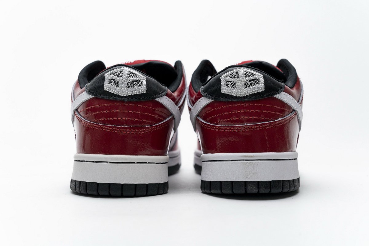 313170-611 Nike SB Zoom Dunk Low Premium “Kuwahara – ET”