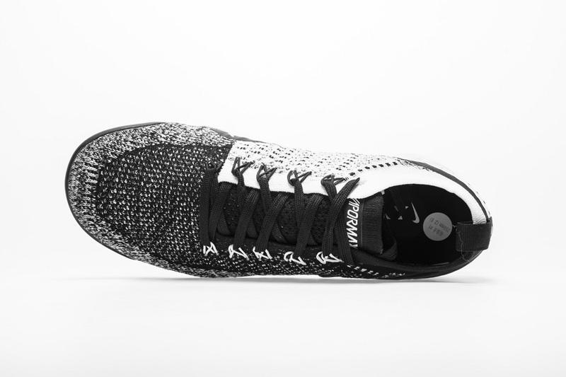 Nike VaporMax 2018 “Black White” 942842-016