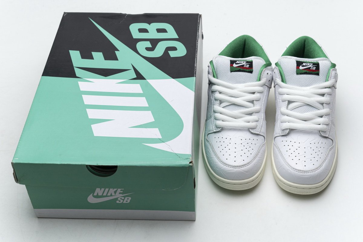 CU3846-100 Ben-G x Nike SB Dunk Low OG QS 2 Lucid Green