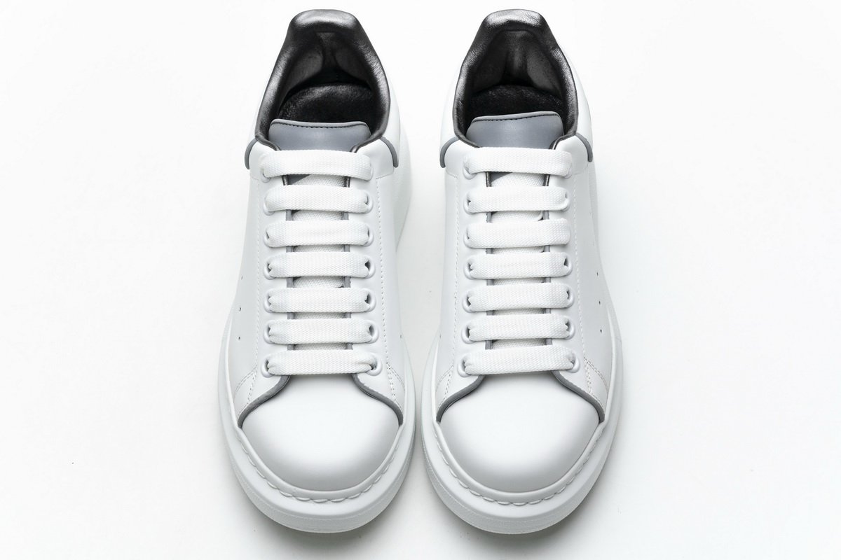462214 WHGP7 9001 Ale*d*r M*Q*en Sneaker All White