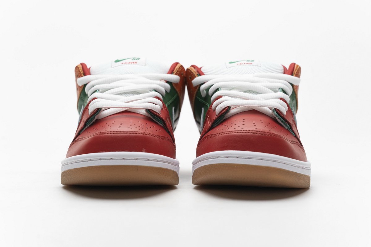 CZ5130-600 7-Eleven x Nike SB Dunk Low