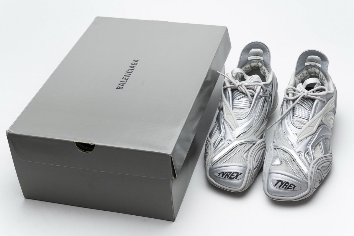 Ba*len*cia*ga tyrex 5.0 sneaker silver