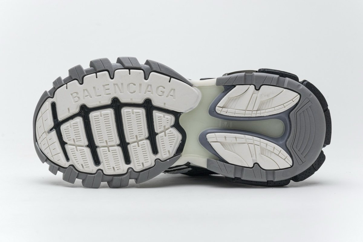 570391 W2GN3 1090 Blenciaga Track 2 Sneaker Black White