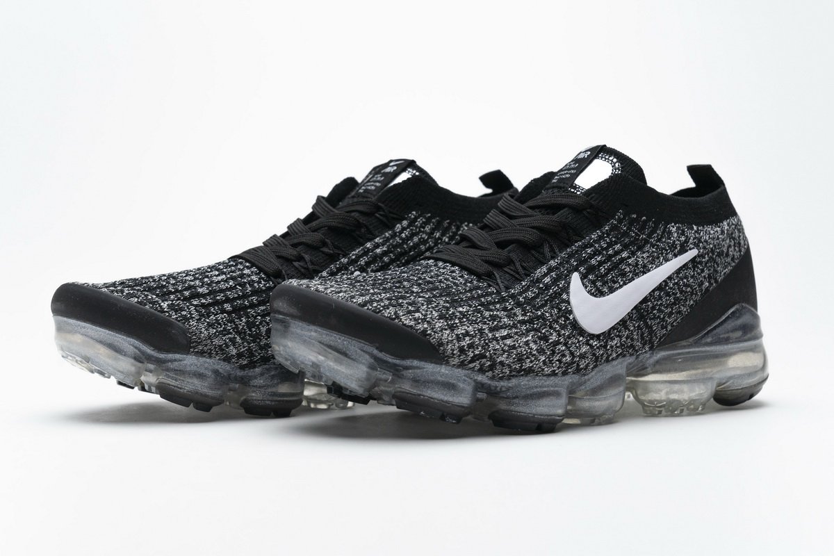 AJ6910-001 Nike Air Vapormax Flyknit 3 Black White